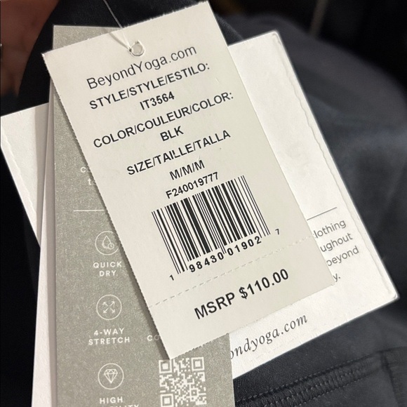 Beyond Yoga POWERBEYOND™ Strive Midi Legging 2.0 - Picture 3 of 10